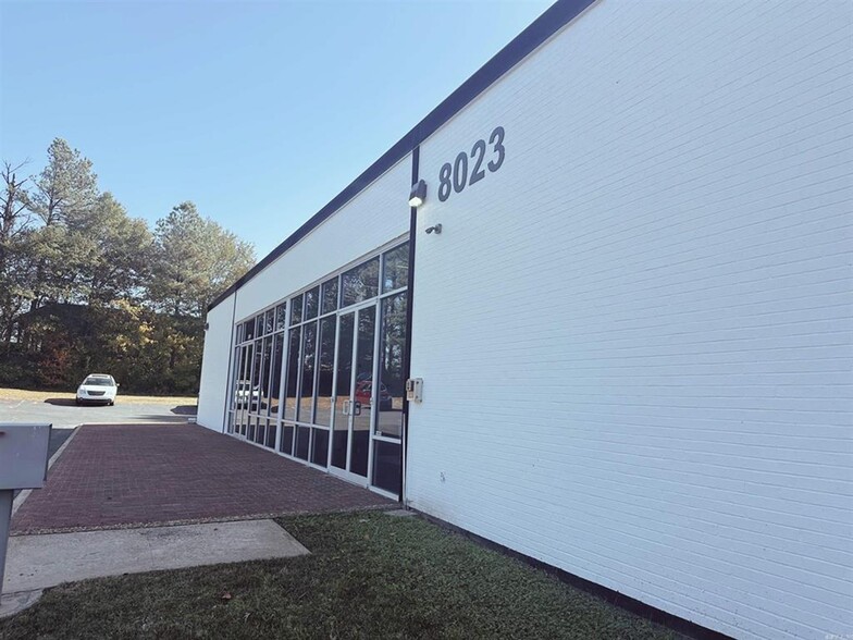 More Photos Of 8023 Interstate 30, Little Rock Light Manufacturing For Lease