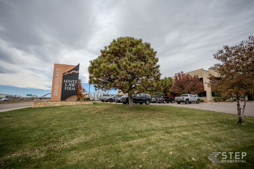 More Photos Of 605 Parfet St, Lakewood Medical For Sale
