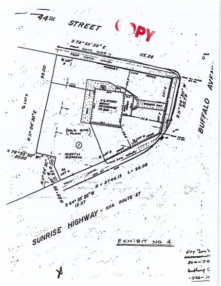More Photos Of 55 W Sunrise Hwy, Lindenhurst Office Residential For Sale