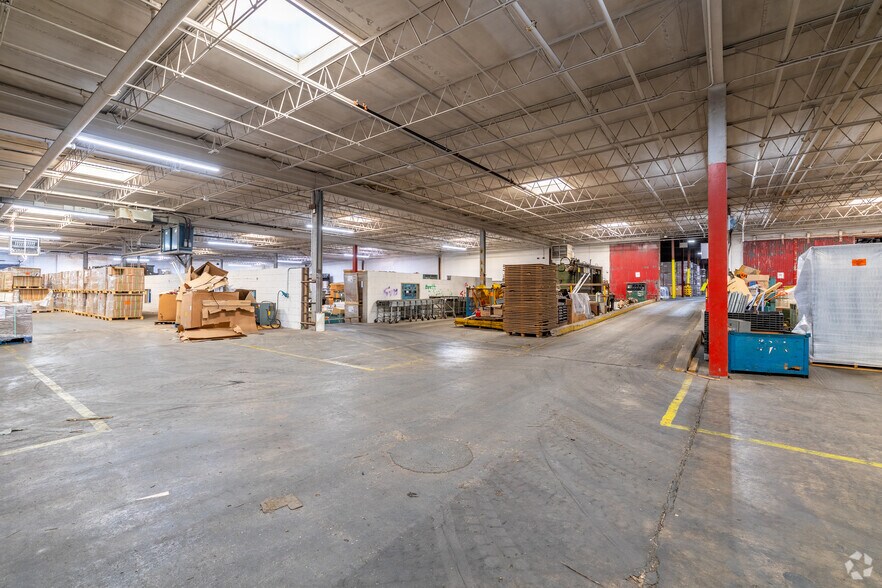 More Photos Of 630 George St, Marshfield Warehouse For Sale