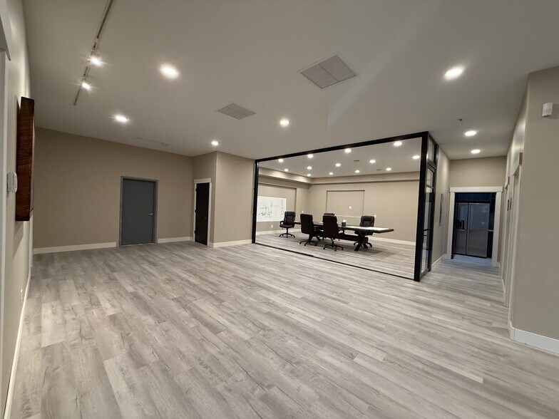 More Photos Of 10 7th Ave W, Polson Office For Lease