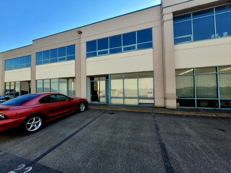 More Photos Of 1833 Coast Meridian Rd, Port Coquitlam Warehouse For Lease