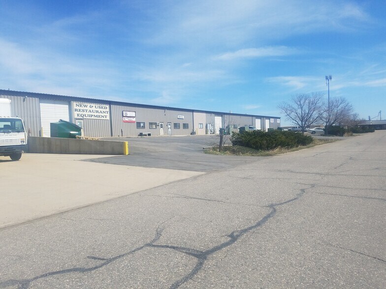 More Photos Of 4117 S Valley Dr, Longmont Warehouse For Lease