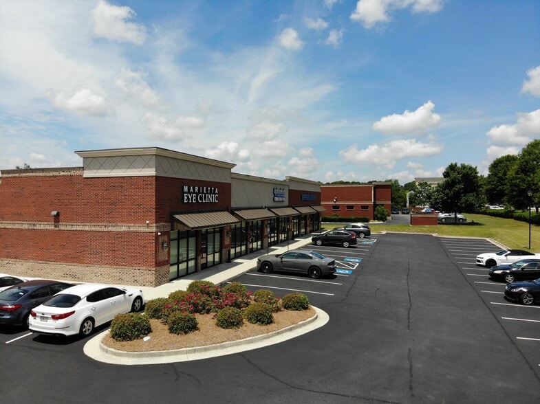 More Photos Of 47 Highland Pavilion Ct, Hiram Freestanding For Lease