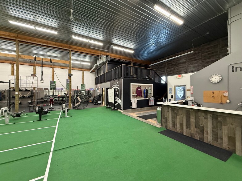 More Photos Of 208 3rd St N, Waite Park Freestanding For Sale