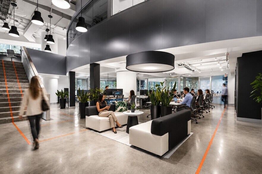 More Photos Of 333 Las Olas Way, Fort Lauderdale Coworking Space