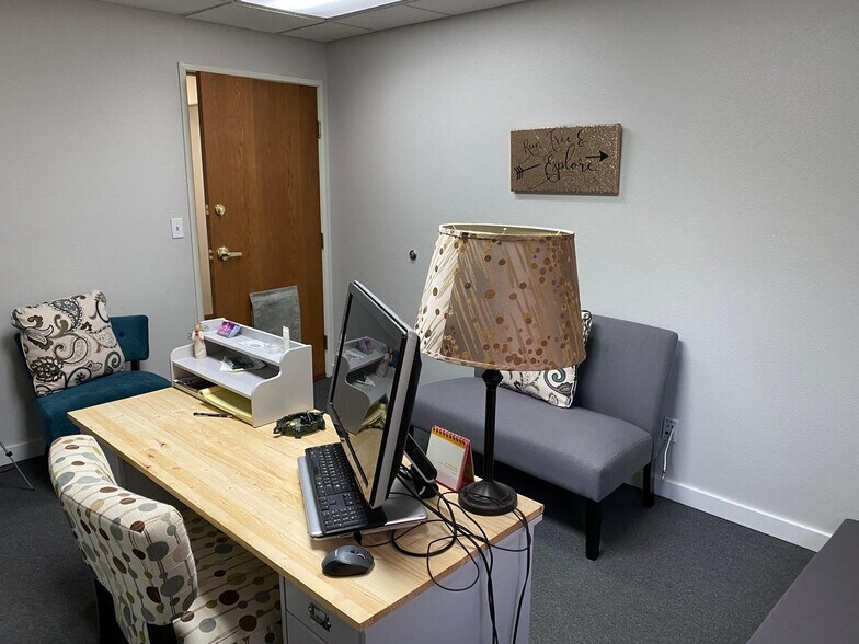 More Photos Of 3225 Templeton Gap Rd, Colorado Springs Office For Lease