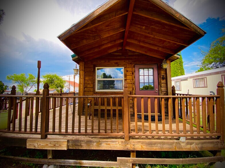 More Photos Of 18 W Allen St, Tombstone Trailer Camper Park For Sale