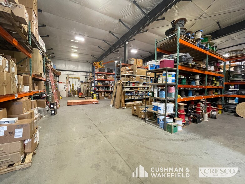 More Photos Of 4650 Spring Rd, Independence Warehouse For Lease
