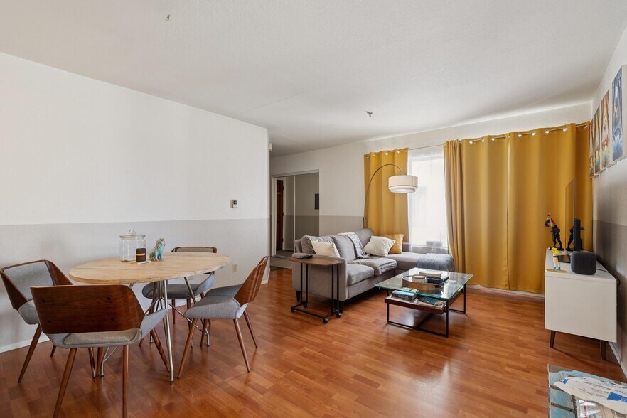 More Photos Of 459 Stow Ave, Oakland Apartments For Sale