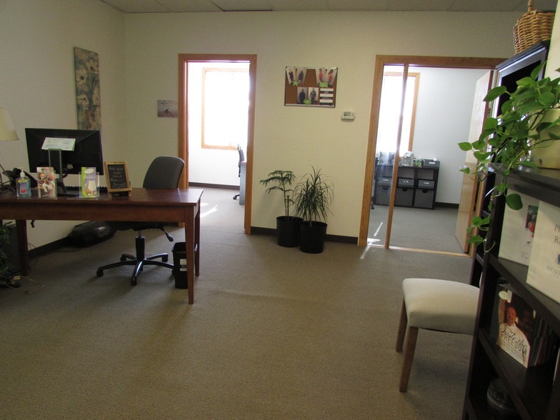 More Photos Of 701 Granite St, Frisco Office For Lease