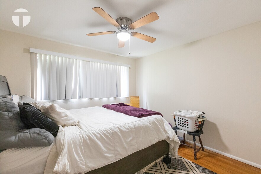 More Photos Of 2016 U St, Sacramento Apartments For Sale