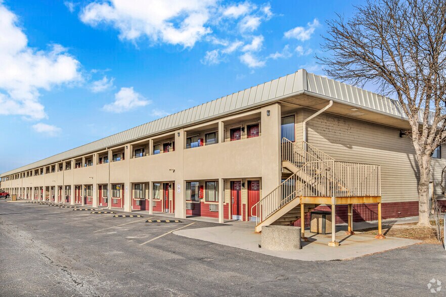 More Photos Of 2210 Highway 6 & 50, Grand Junction Hotel For Sale