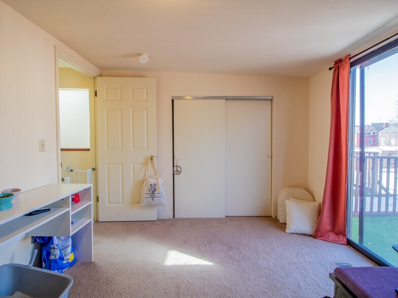 More Photos Of 1911 S 11th St, Saint Louis Apartments For Sale