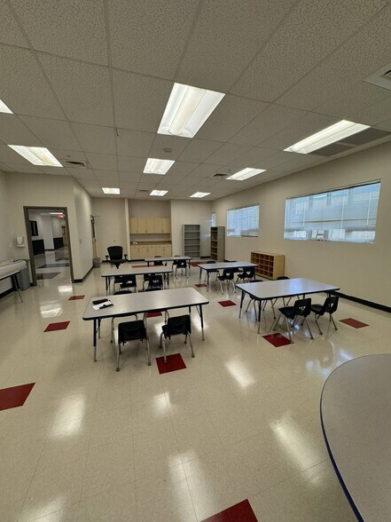 More Photos Of 2435 E Pecan Rd, Phoenix Specialty For Sale