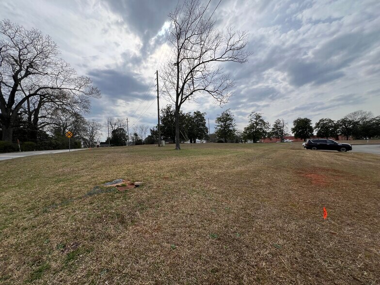 More Photos Of 0 Tift College Dr, Forsyth Land For Sale