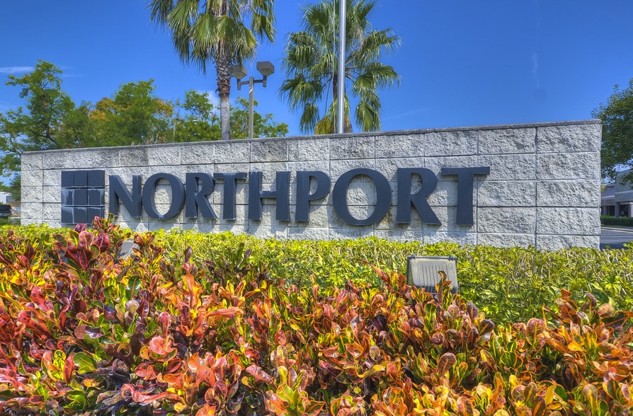 More Photos Of 8507 Benjamin Rd, Tampa Unknown For Lease