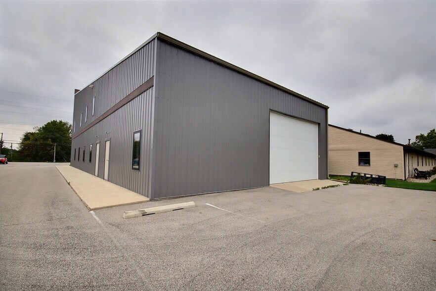 More Photos Of 2379 N Main St, Bluffton Loft Creative Space For Sale