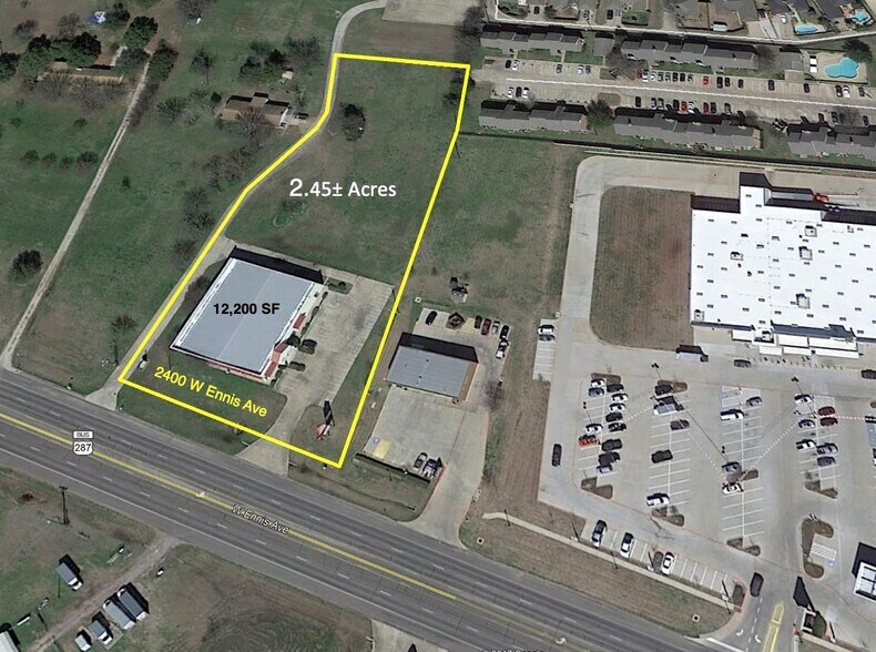 More Photos Of 2400 W Ennis Ave, Ennis Freestanding For Lease