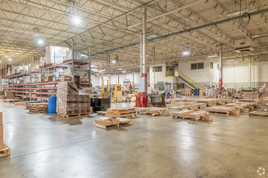 More Photos Of 4437 E 49th St, Cleveland Warehouse For Lease