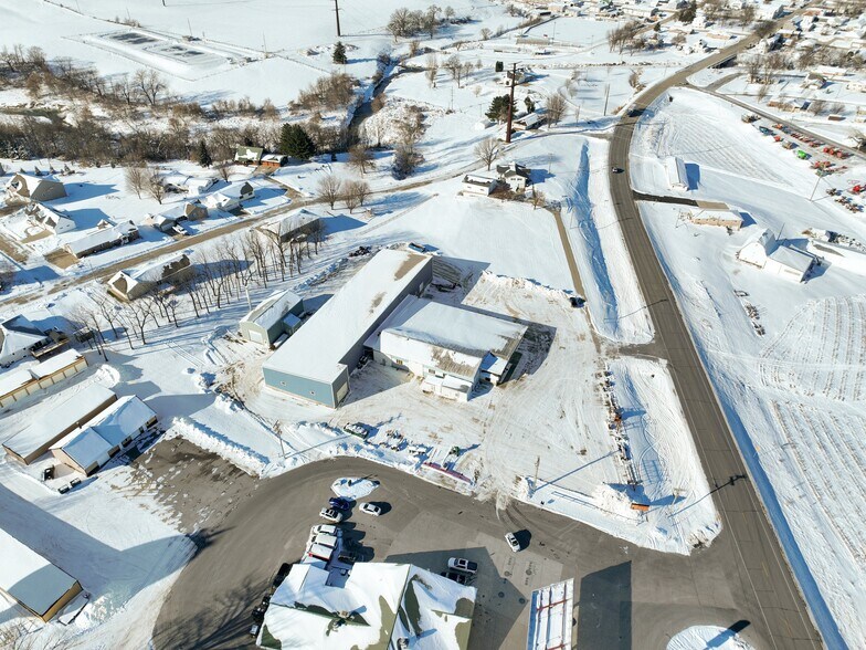 More Photos Of 6869 Columbus St, New Vienna Warehouse For Sale