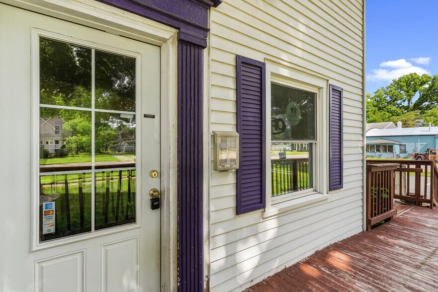 More Photos Of 325 N Cedar St, Imlay City Medical For Sale