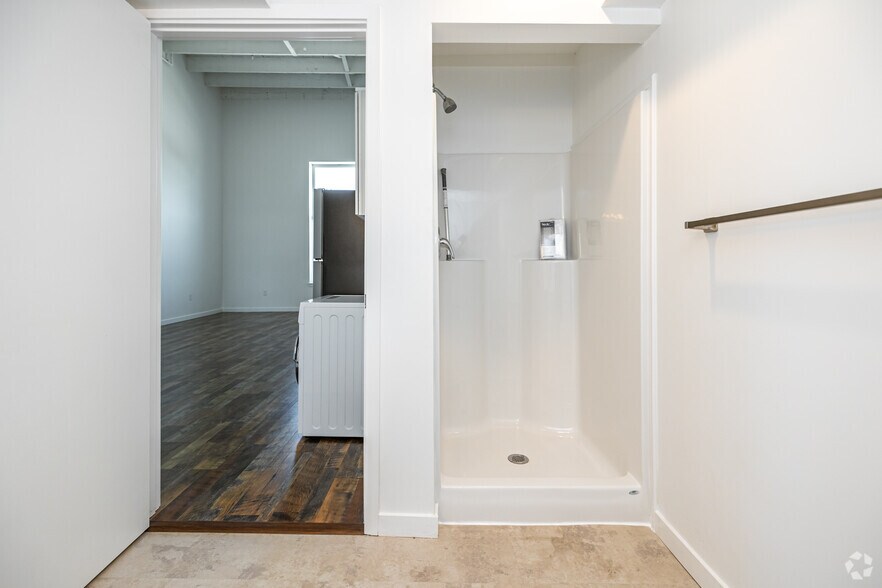 More Photos Of 401 Charlotte St, Kansas City Apartments For Sale