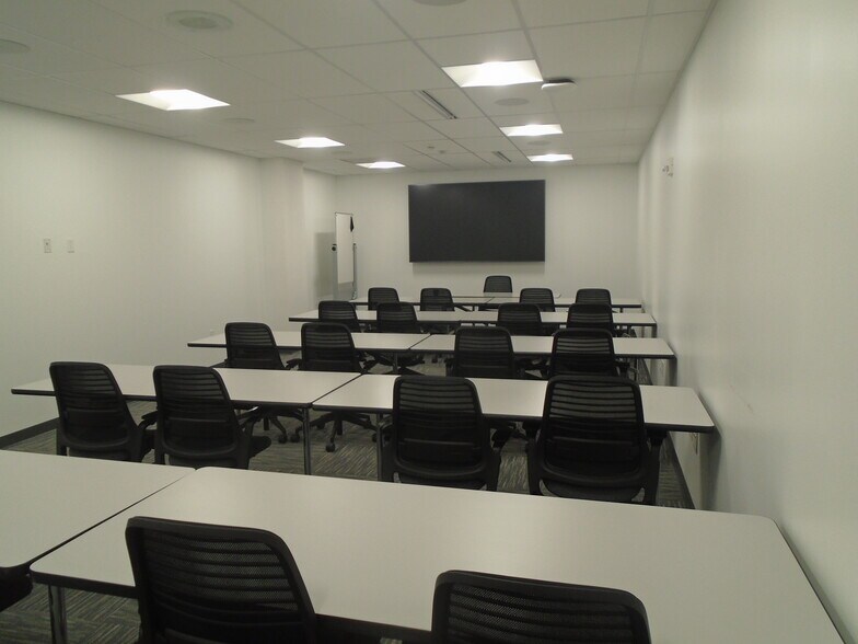 More Photos Of 1213-1225 Hamilton St, Allentown Office Residential For Sale