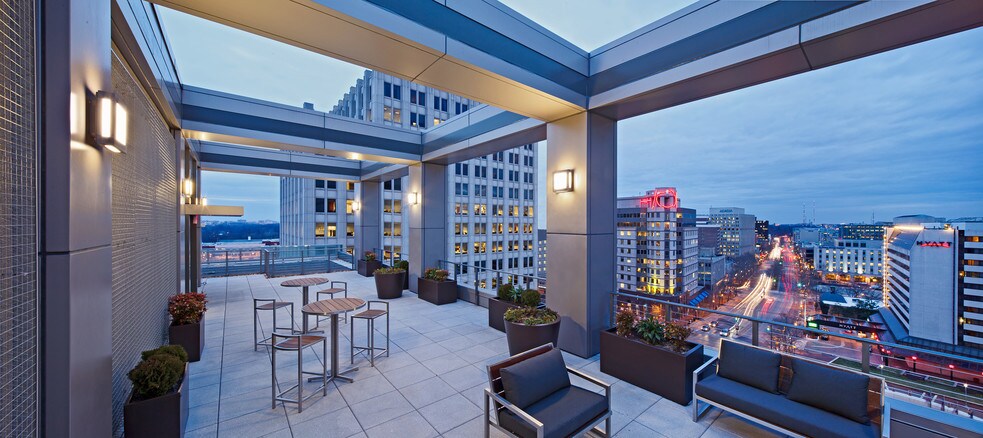 More Photos Of 7550 Wisconsin Ave, Bethesda Office For Lease
