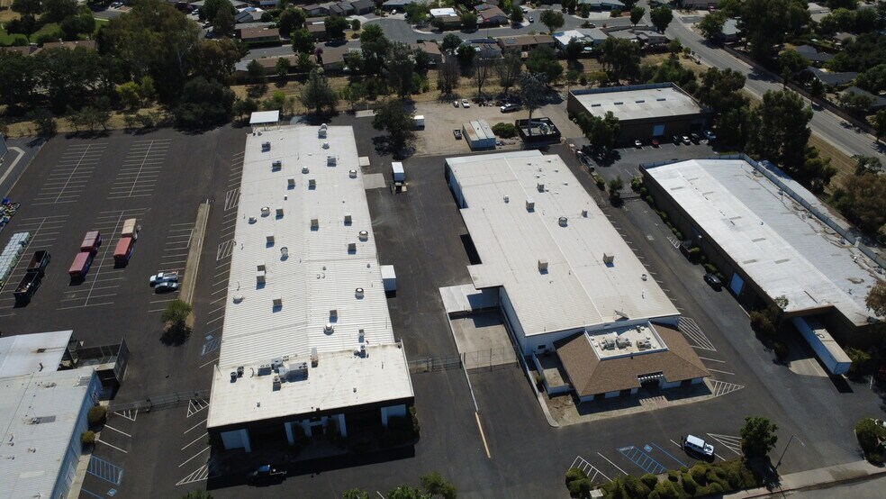 More Photos Of 1750 Commerce Way, Paso Robles Industrial For Sale