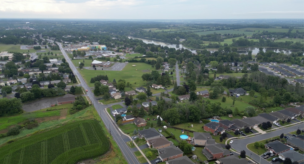 More Photos Of 415-427 Bridge St W, Greater Napanee Land For Sale