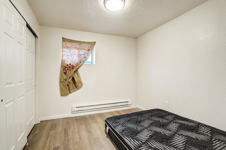 More Photos Of 121 Ruxton Ave, Manitou Springs Storefront Retail Residential For Sale