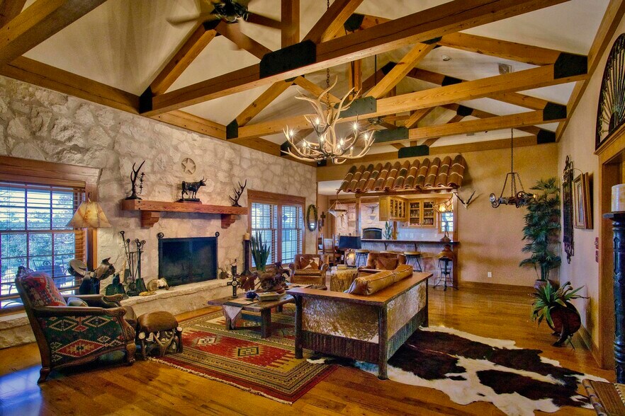 More Photos Of 521 Bluff Creek Rd, Center Point Land For Sale