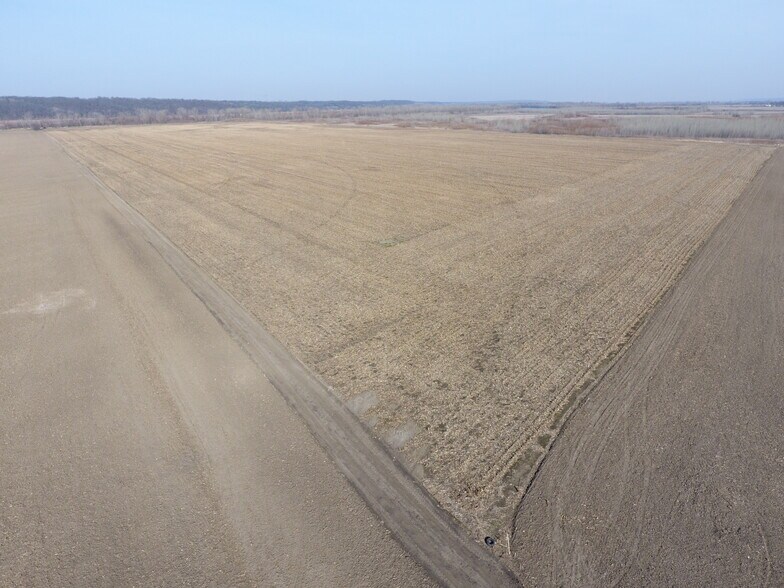 More Photos Of Holt 185 @ Candle Rd, Craig Land For Sale