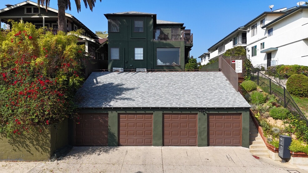 More Photos Of 1311-1315 N Allesandro St, Los Angeles Apartments For Sale