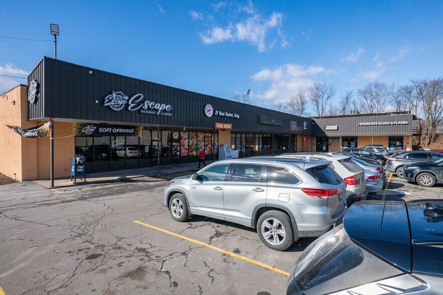 More Photos Of 653-665 Carey Ave, Hanover Township Storefront For Sale