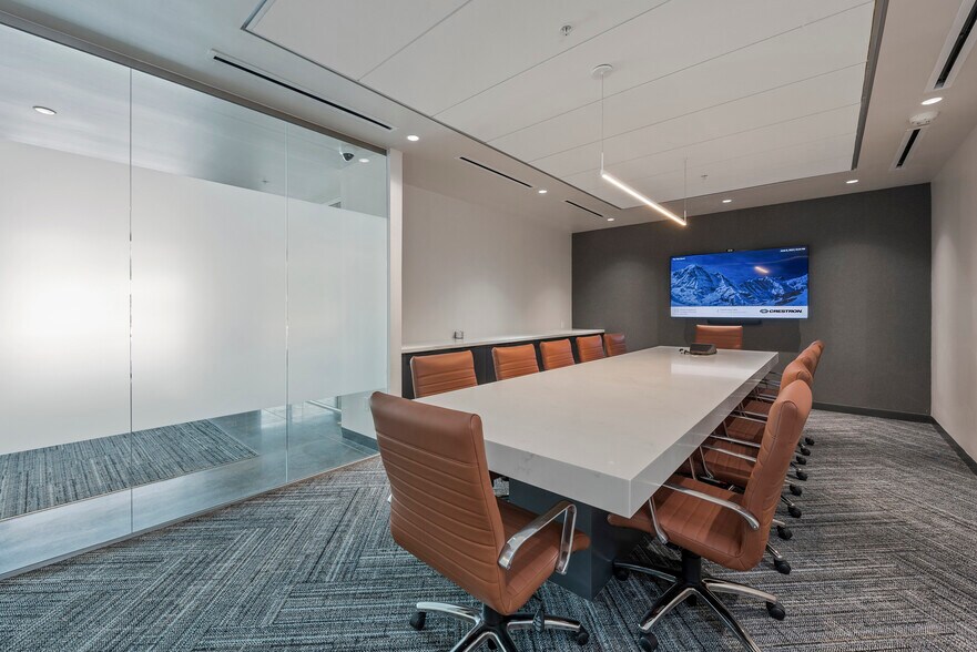 More Photos Of 1106 Witte Rd, Houston Office For Lease