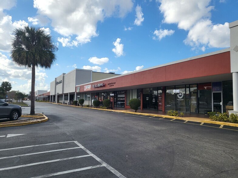 More Photos Of 2921 S Orlando Dr, Sanford General Retail For Lease