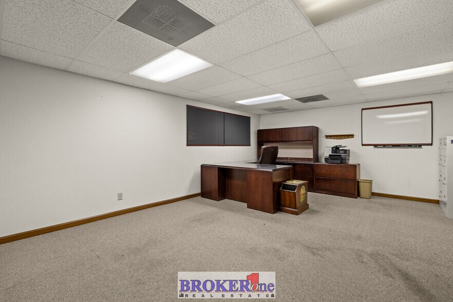 More Photos Of 5720 W Yellowstone Hwy, Casper Industrial For Sale