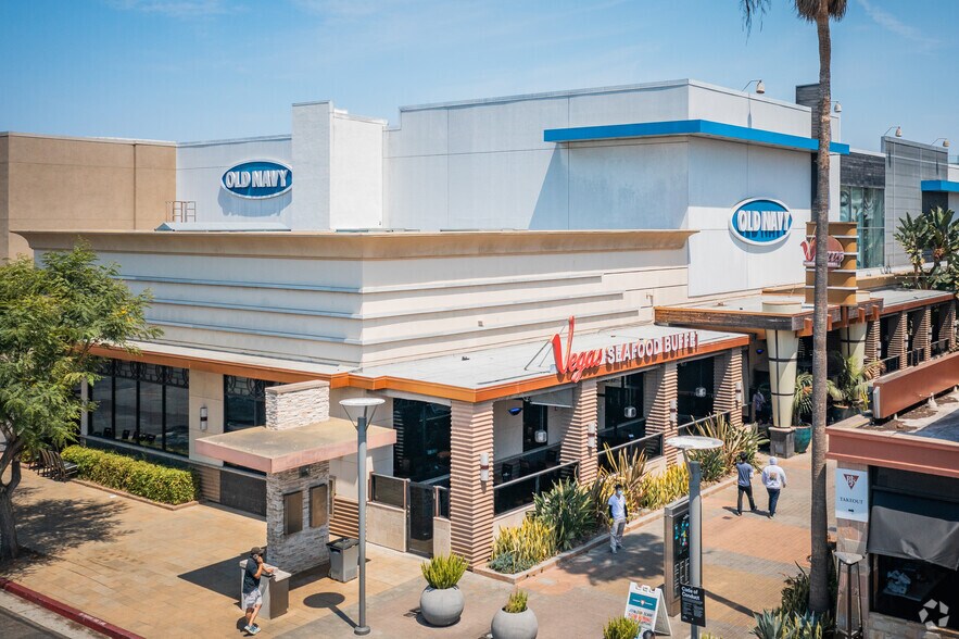 More Photos Of 21712 Hawthorne Blvd, Torrance General Retail For Lease