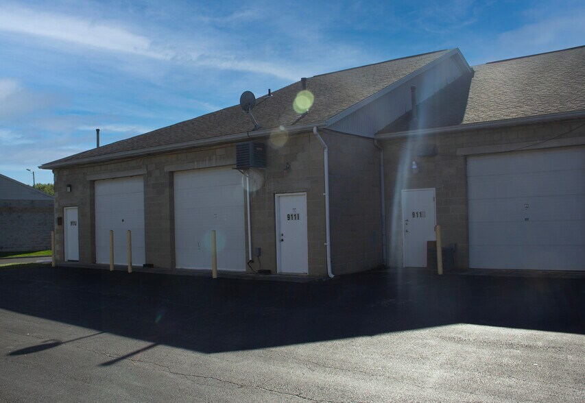 More Photos Of 971 Robinwood Ave, Columbus Warehouse For Lease