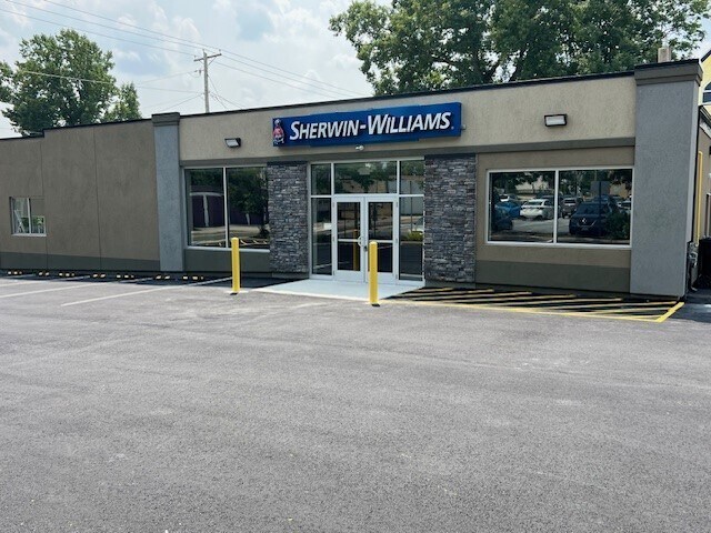 More Photos Of 34 E Holly Ave, Pitman Freestanding For Sale