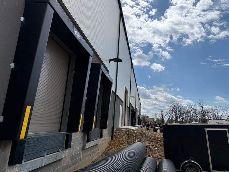 More Photos Of 2843 Mitchell, Allentown Warehouse For Lease