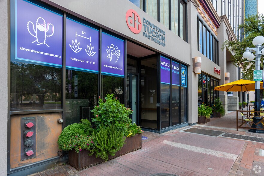 More Photos Of 100 N Stone Ave, Tucson Office Residential For Lease