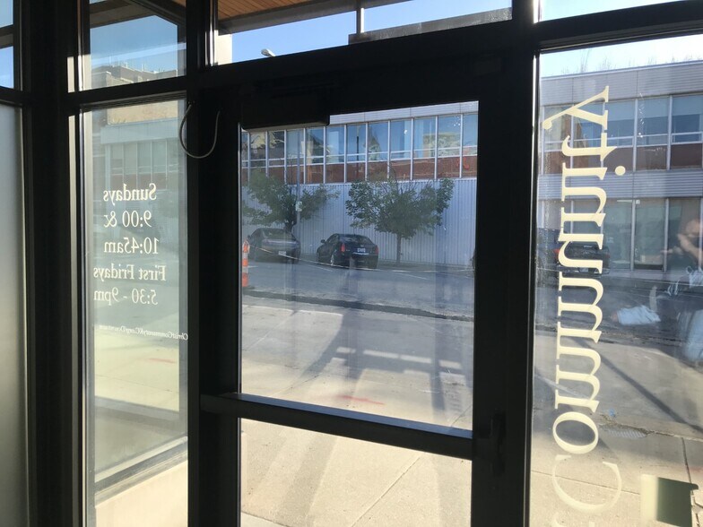 More Photos Of 1708 Baltimore Ave, Kansas City Office For Lease