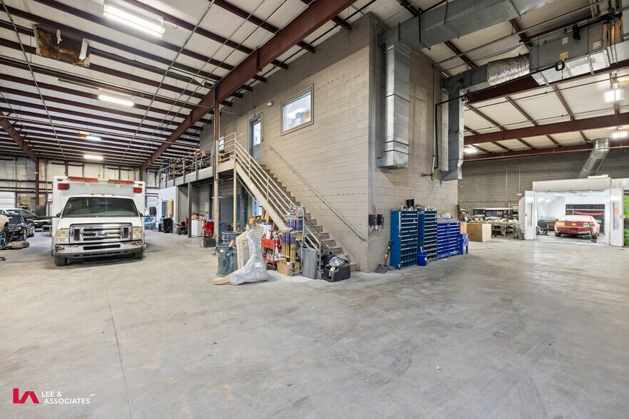 More Photos Of 4151 Industrial Park Dr, Norcross Warehouse For Lease