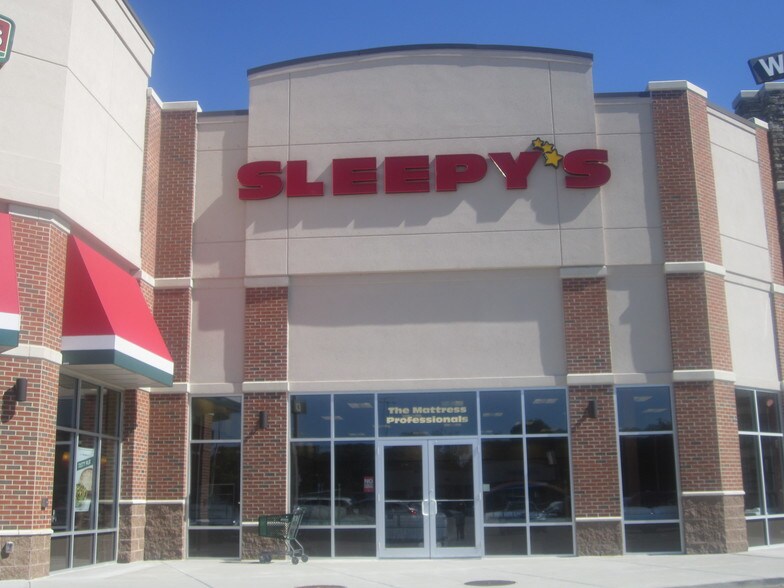 More Photos Of 90 Providence Hwy, Walpole Unknown For Lease