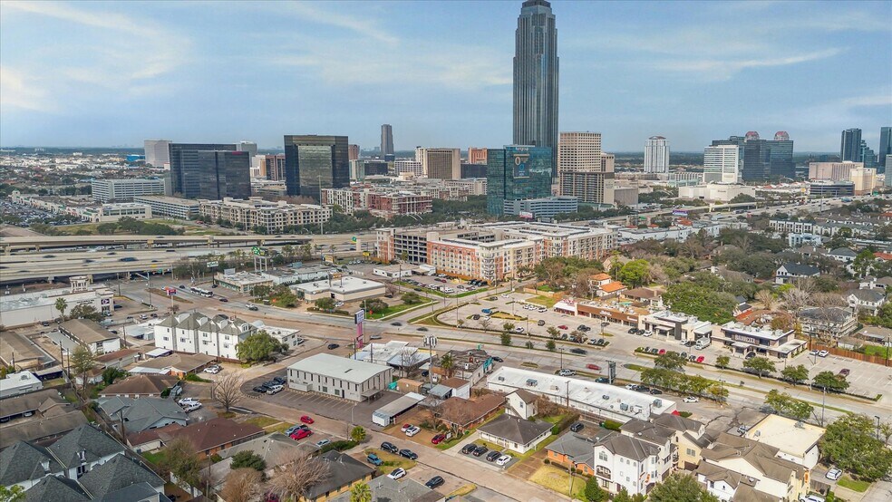 More Photos Of 4718 Ingersoll St, Houston Medical For Sale