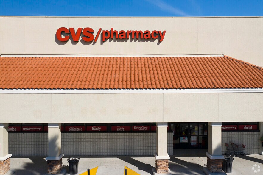 More Photos Of 5301-5553 Fruitville Rd, Sarasota Unknown For Lease