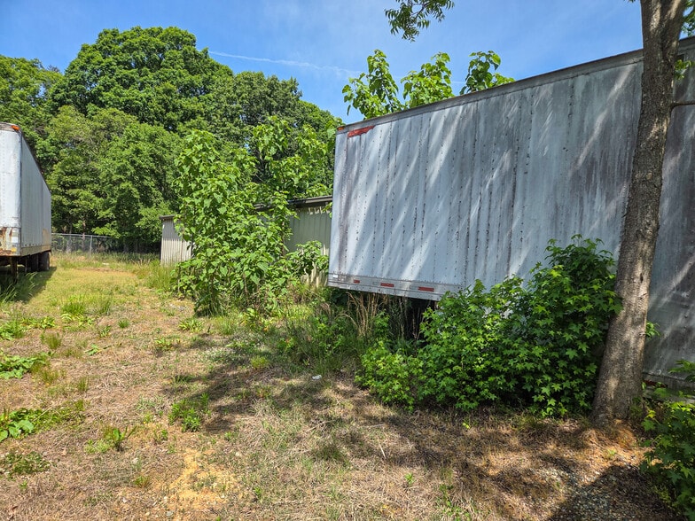 More Photos Of 248 W Franklinville St, Staley Manufacturing For Sale